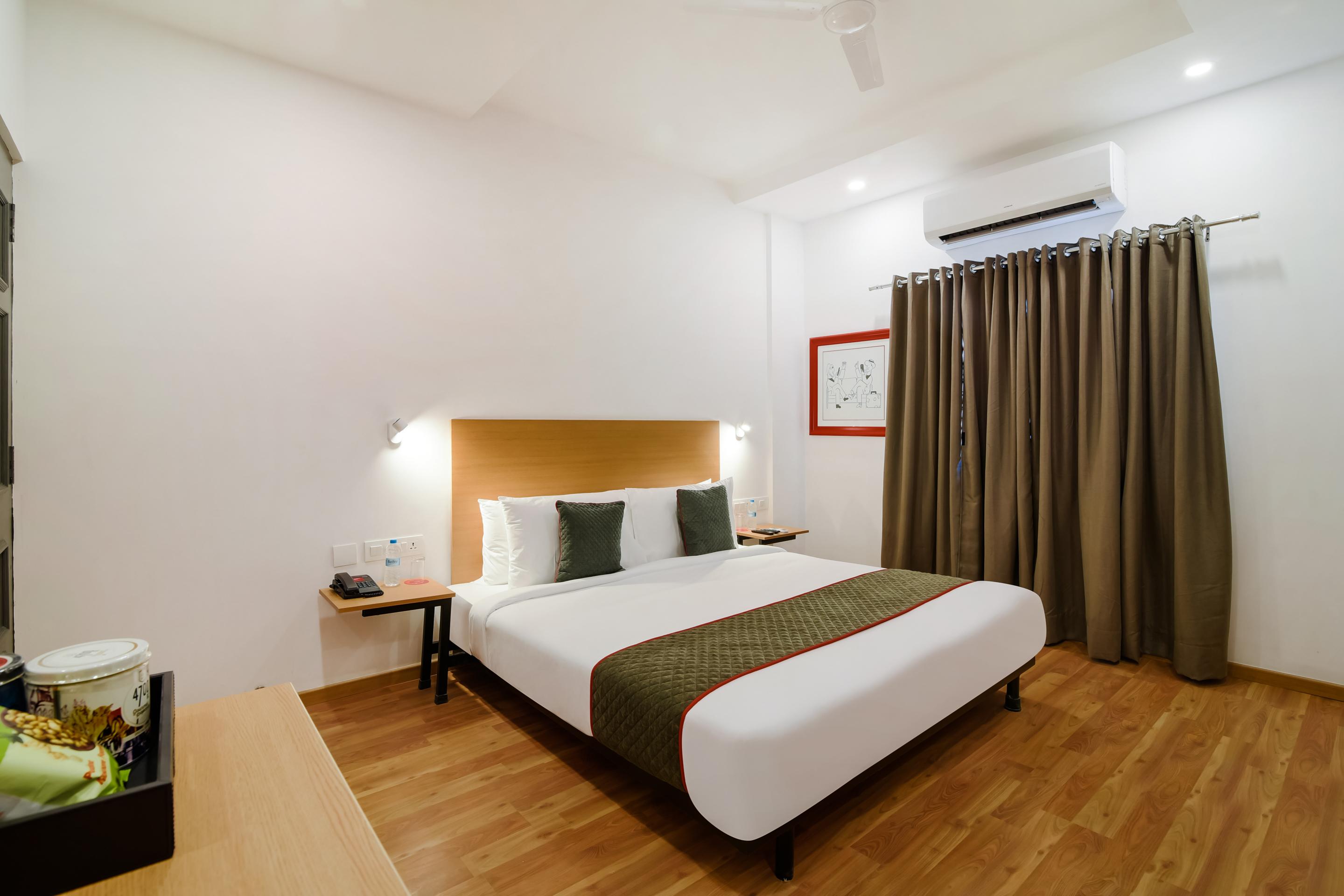 Hotel Oyo Townhouse 091 Nungambakkam Chennai Exterior foto