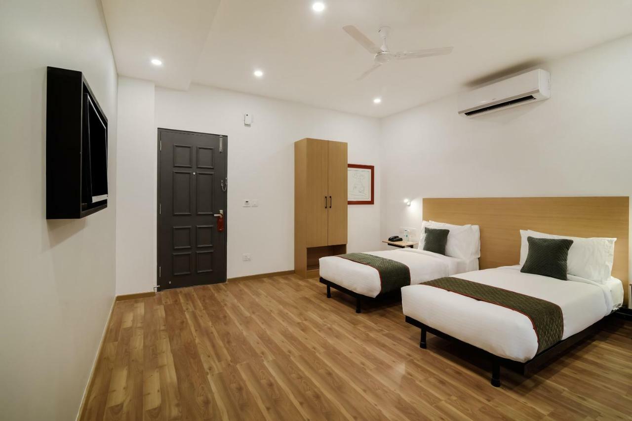 Hotel Oyo Townhouse 091 Nungambakkam Chennai Exterior foto